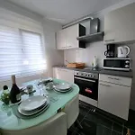 Apartamento Dora With Sea View And Terrace *
