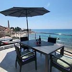 Dora With Sea View And Terrace *